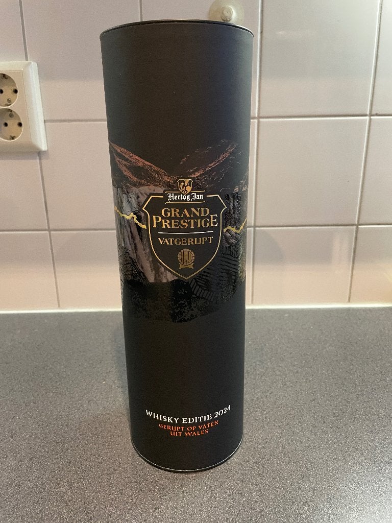 Hertog Jan Vatgerijpt 2024 - Wales editie, Verzamelen, Biermerken, Ophalen of Verzenden, Nieuw, Flesje(s), Hertog Jan