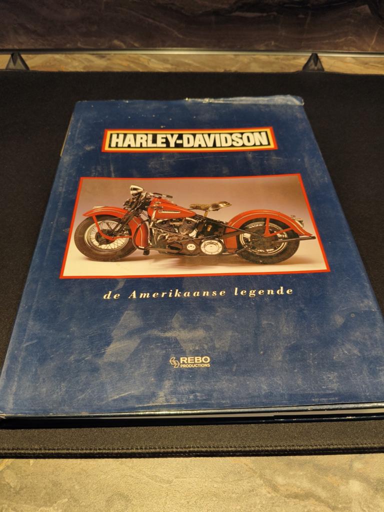 Lensveld - Harley-davidson motor company, Ophalen of Verzenden, Zo goed als nieuw, Lensveld