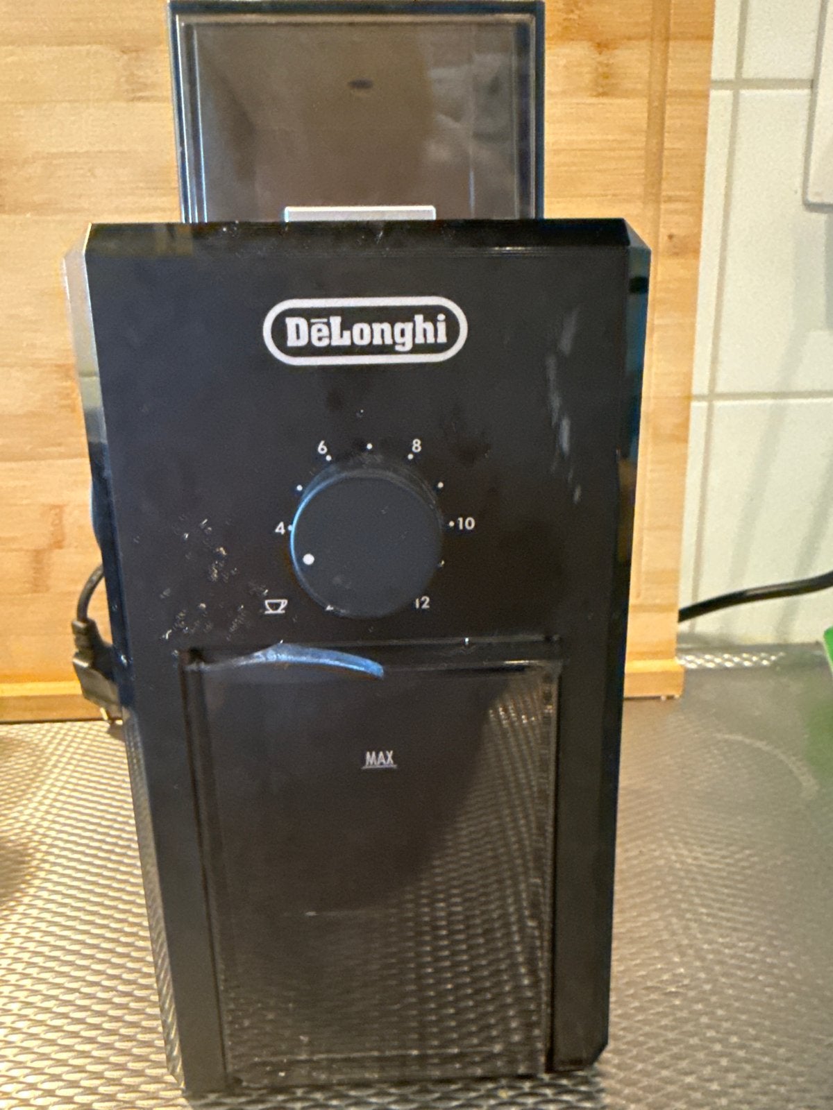 DeLonghi Koffiemolen, Witgoed en Apparatuur, Koffiezetapparaten, Gebruikt, Overige modellen, 10 kopjes of meer, Koffiebonen