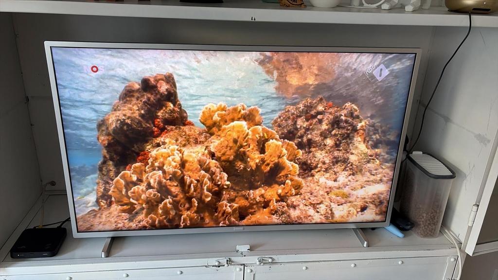 Philips tv, Philips, 50 Hz, Ophalen of Verzenden, 100 cm of meer