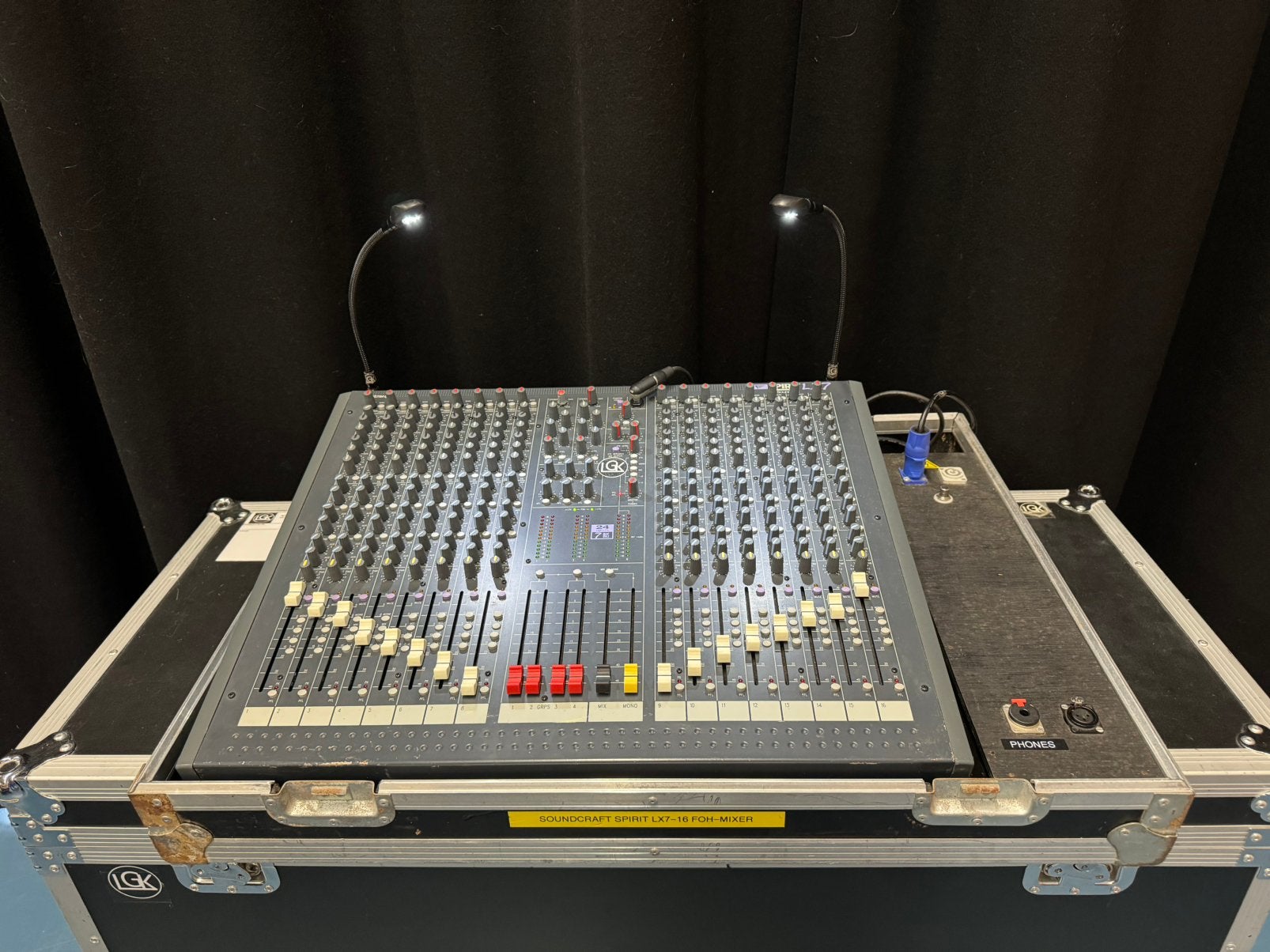 Soundcraft LX7 16 mengpaneel + flightcase, Ophalen, Gebruikt, 10 tot 20 kanalen