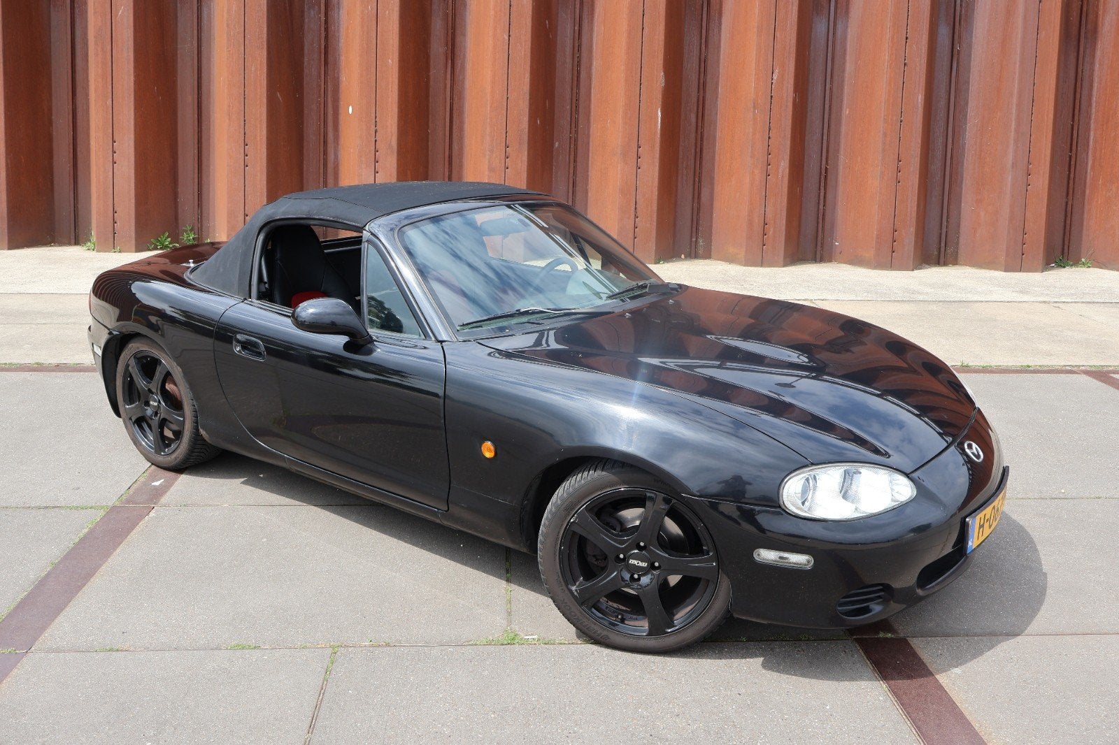 Mazda MX-5 MX5 NBFL 1.6 zwart 2004, Auto's, 13 km/l, 40 €/maand, Cabriolet, Zwart