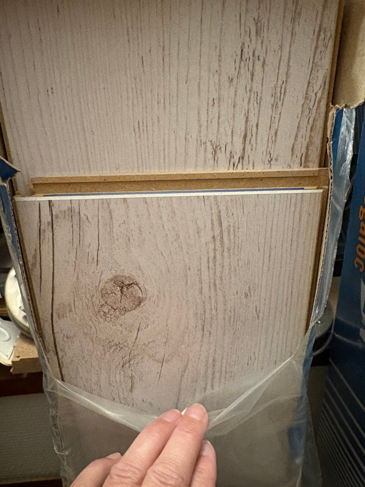 Laminaat, Ophalen, Zo goed als nieuw, Beige, 5 tot 10 m²