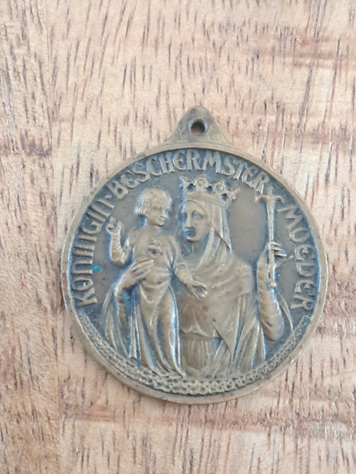 Bronze medal maria congregatie, koniging beschermster moeder, Postzegels en Munten, Ophalen, Brons