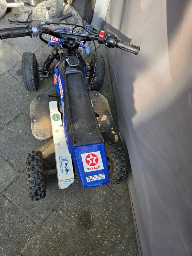 Mini quad, Fietsen en Brommers, Minibikes, Midibikes en Pitbikes, Ophalen of Verzenden, Gebruikt, Overige typen