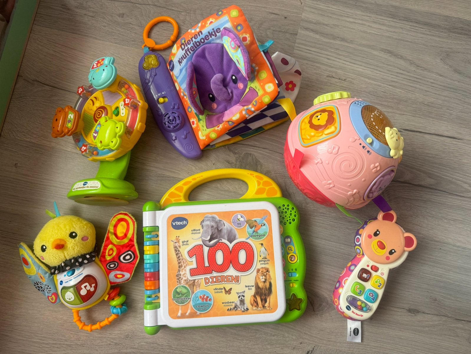 V tech babyspeelgoed, Ophalen of Verzenden, Zo goed als nieuw, 6 maanden tot 2 jaar