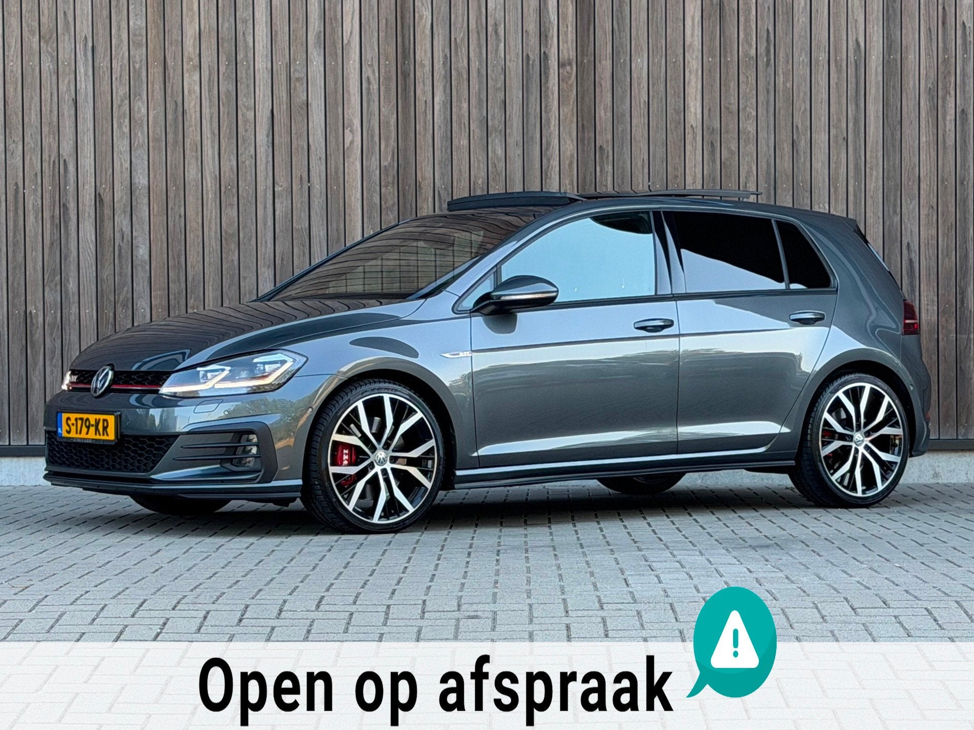 Volkswagen Golf 2.0 TSI GTI Performance / Pano / Trekhaak /, Auto's, Volkswagen, 1345 kg, Gebruikt, 4 cilinders, 1984 cc