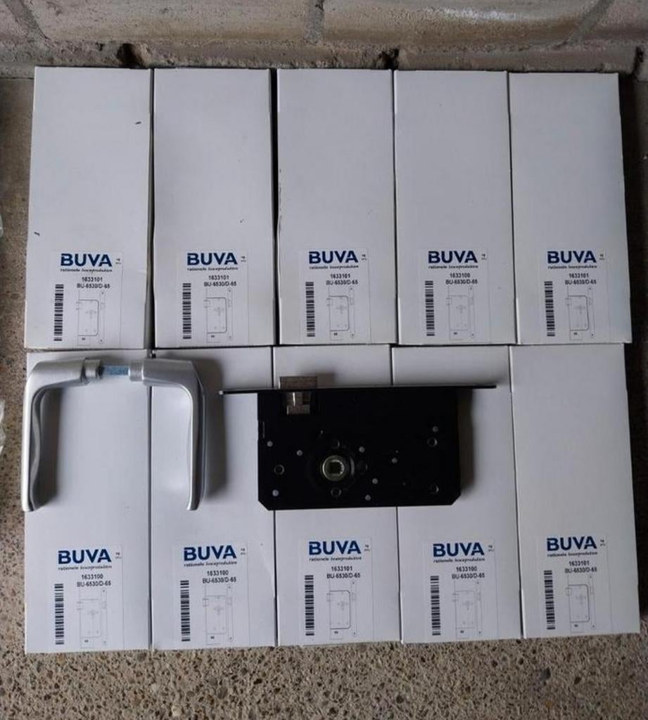 Deurbeslag nieuw!
merk: Buva.
Sloten en klinken, Nieuw., Ophalen of Verzenden, Nieuw, IJzer, Slot
