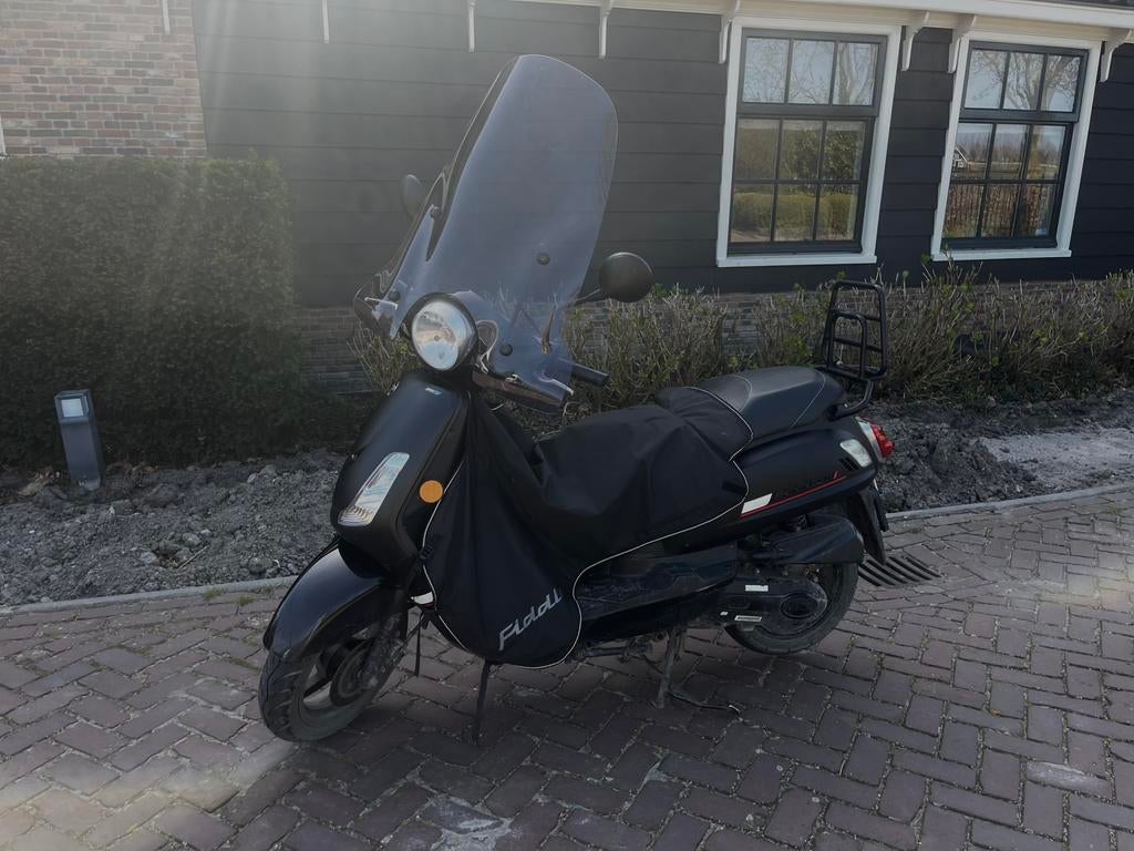 SYM scooter fiddle 2, Ophalen, Maximaal 45 km/u, Zo goed als nieuw, Benzine