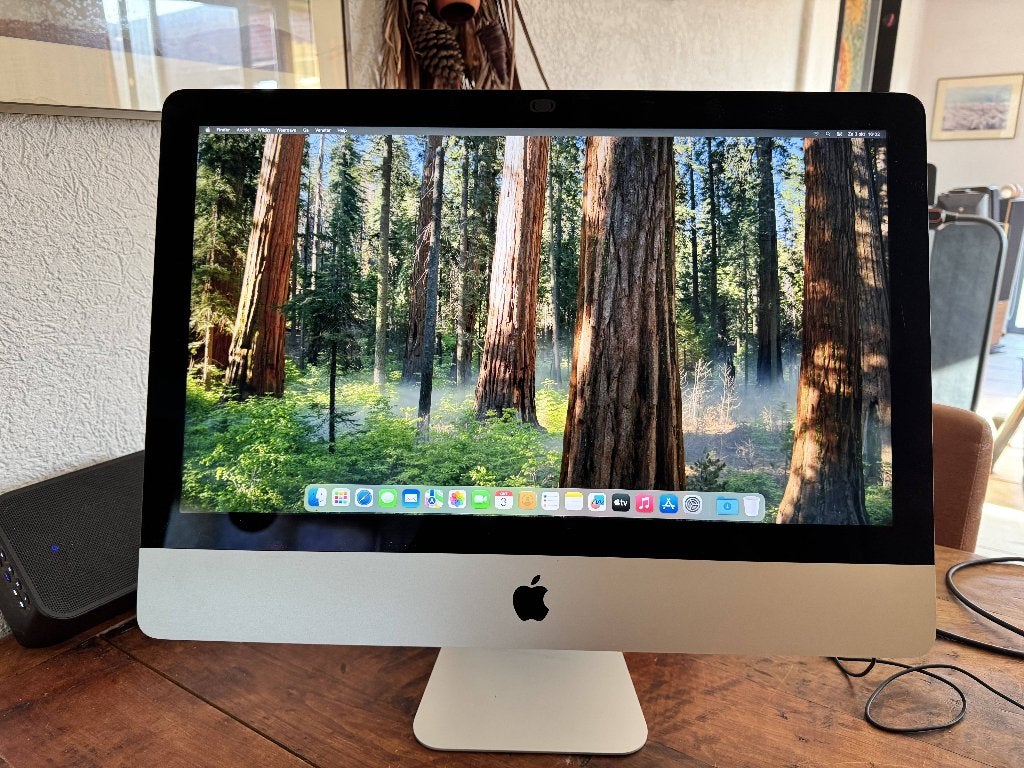 2019 iMac 21,5 inch, 16 GB, Intel i7, 1TB Fusion drive, 4K.