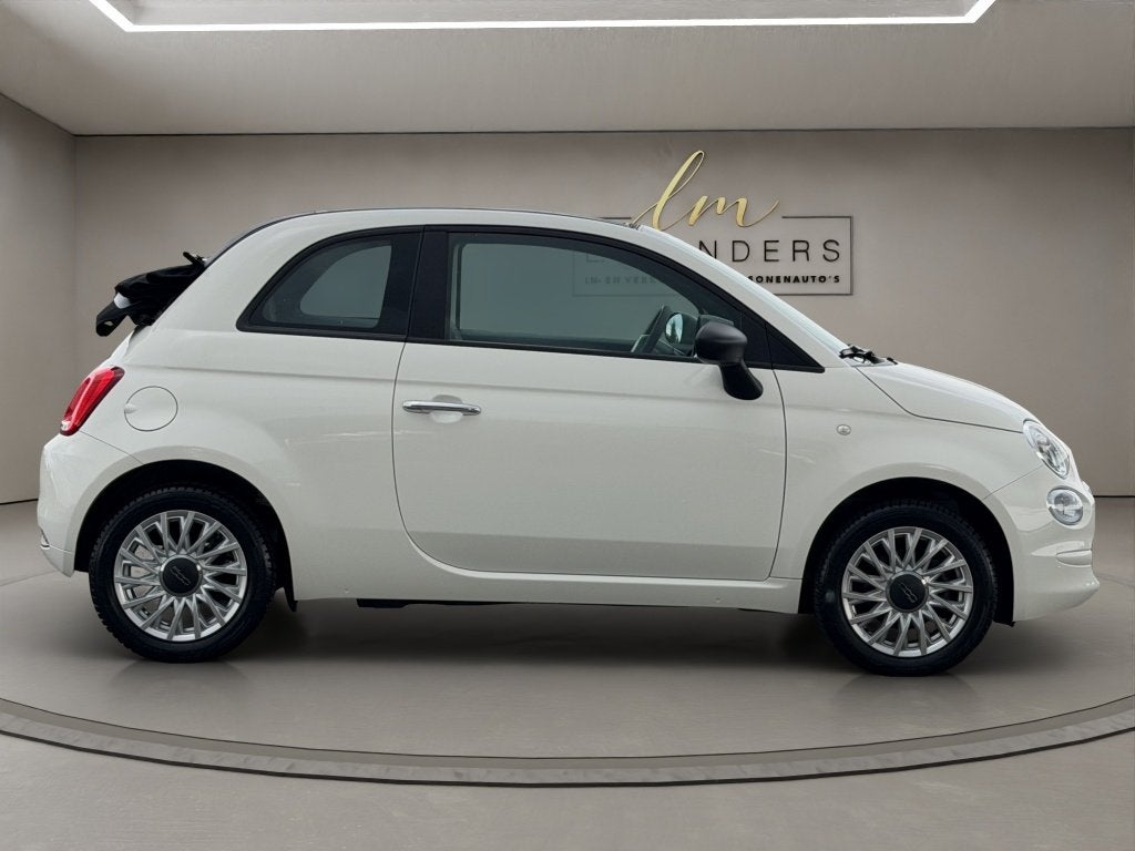 Fiat 500C 1.0 Hybrid Club 2023 WIT | Cabrio | Apple CarPlay, Keurmerk '100% Onderhouden', 12 maanden, Stof, Gebruikt