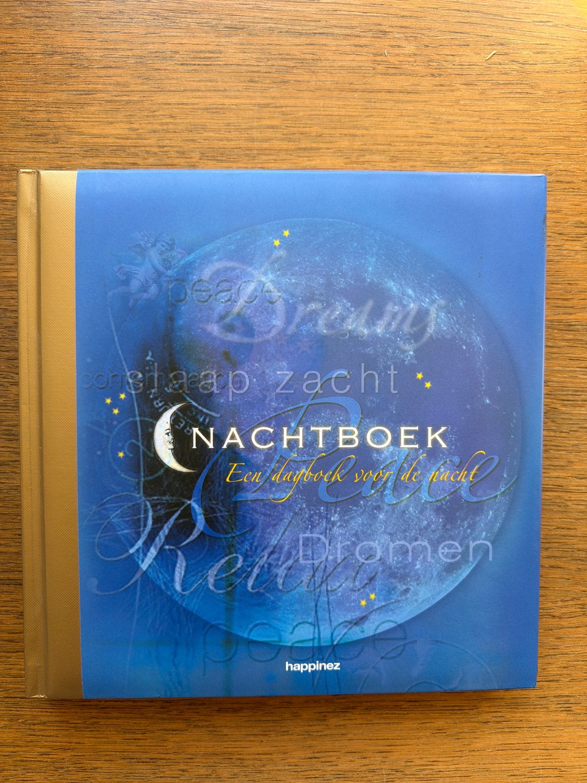 Nachtboek, Ophalen of Verzenden, Zo goed als nieuw