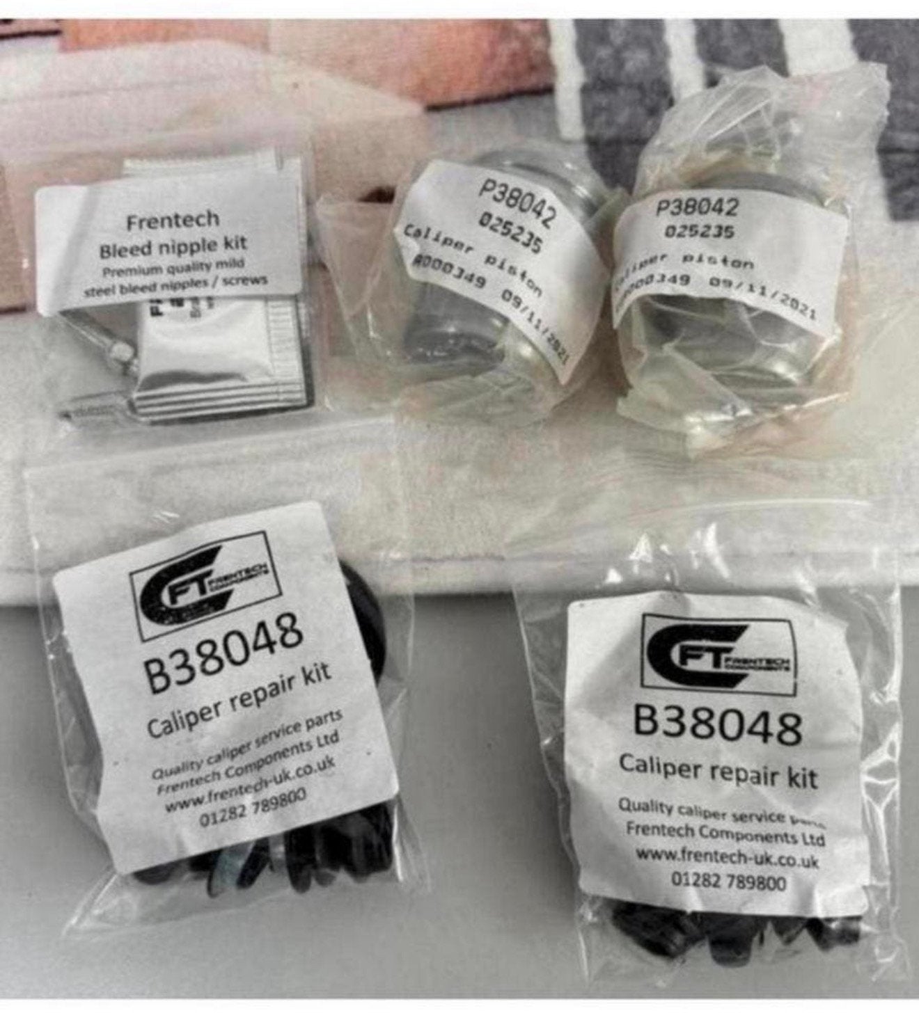 Toyota Corolla Verso 2004-2009 achter rem revisie cilinders, Ophalen of Verzenden, H, H, H