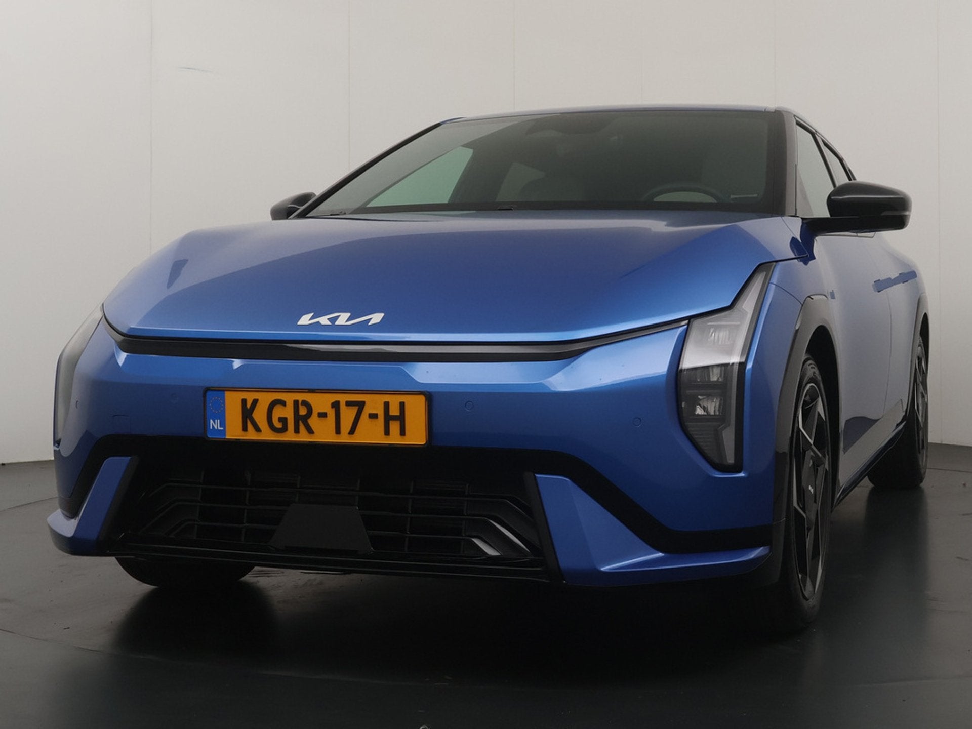 Kia EV4 GT-Line Business Edition 81.4 kWh - Apple Carplay/An, Auto's, Zwart, Met garantie (alle), 204 pk, 1000 kg