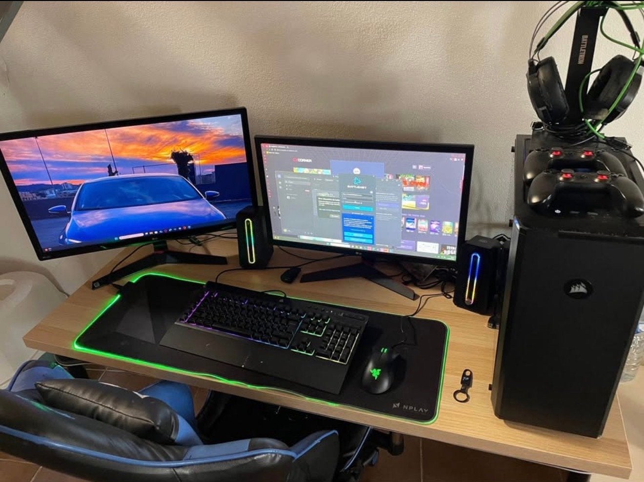 Complete Gaming PC Setup - Krachtige Desktop met Dual Monito, Ophalen, Zo goed als nieuw, Gaming, SSD