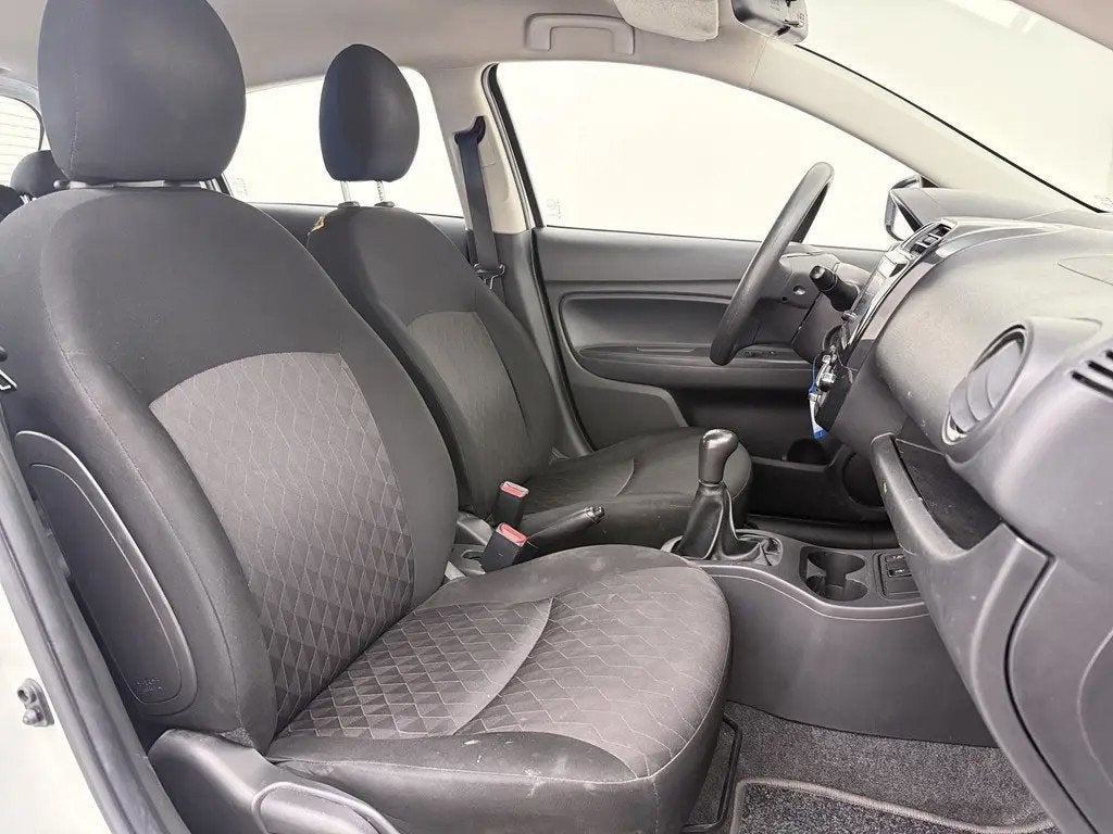 Mitsubishi Space Star 1.2 Connect+ | CarPlay | Android Auto, Auto's, Voorwielaandrijving, Electronic Stability Program (ESP), Stof