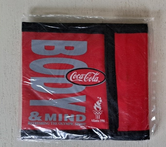 Coca-Cola Portemonnee uitklapbaar Atlanta 1996, Verzamelen, Ophalen of Verzenden, Nieuw, Gebruiksvoorwerp