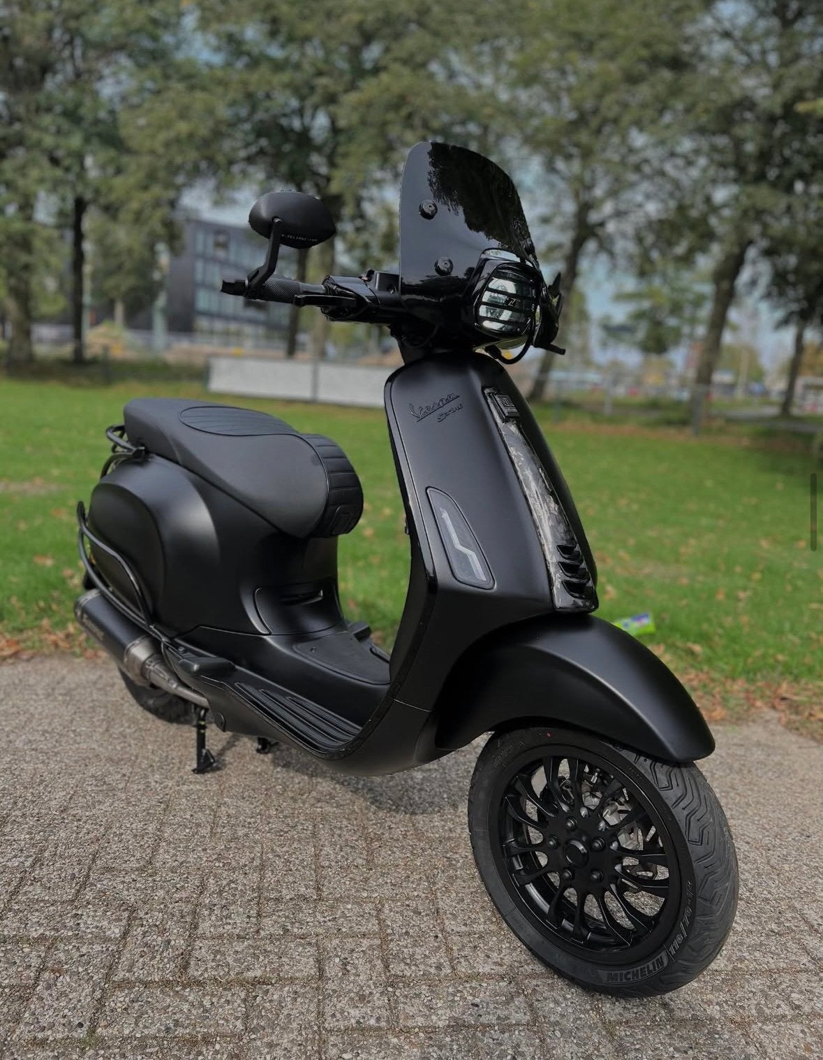 Vespa Sprint Mat Zwart | 80cc Malossi | Akrapovic | Zelioni, Fietsen en Brommers, Ophalen, Overige modellen, Maximaal 45 km/u
