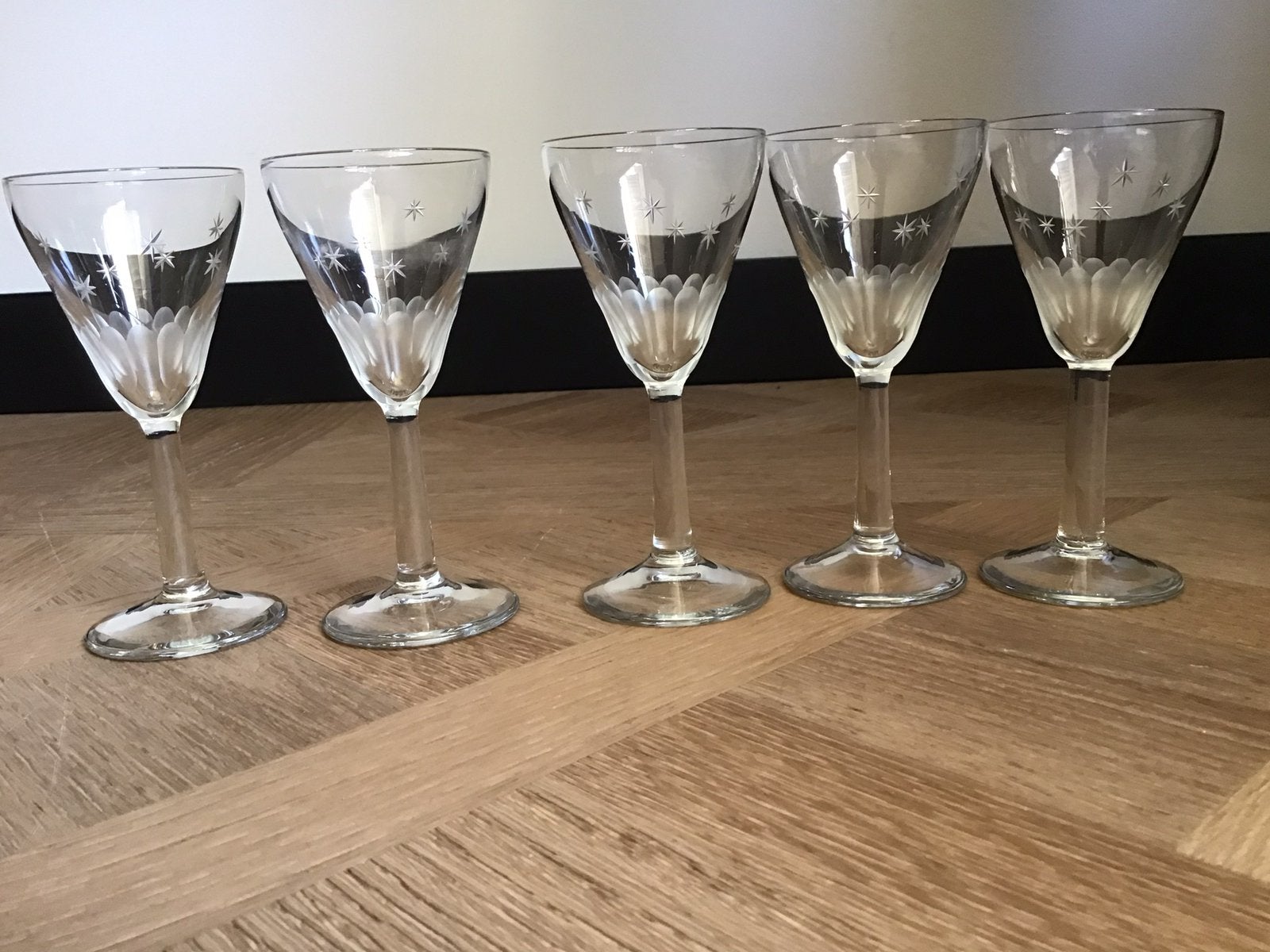 5 brocante likeur glazen,antieke glaasjes met ster, Ophalen of Verzenden, Zo goed als nieuw, Overige typen