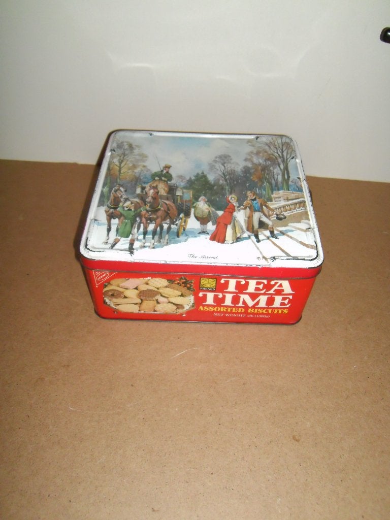 Groot oud blik Teatime,"the arrival"koets,gesigneerd,winkelb, Ophalen of Verzenden, Gebruikt, Koek(jes)
