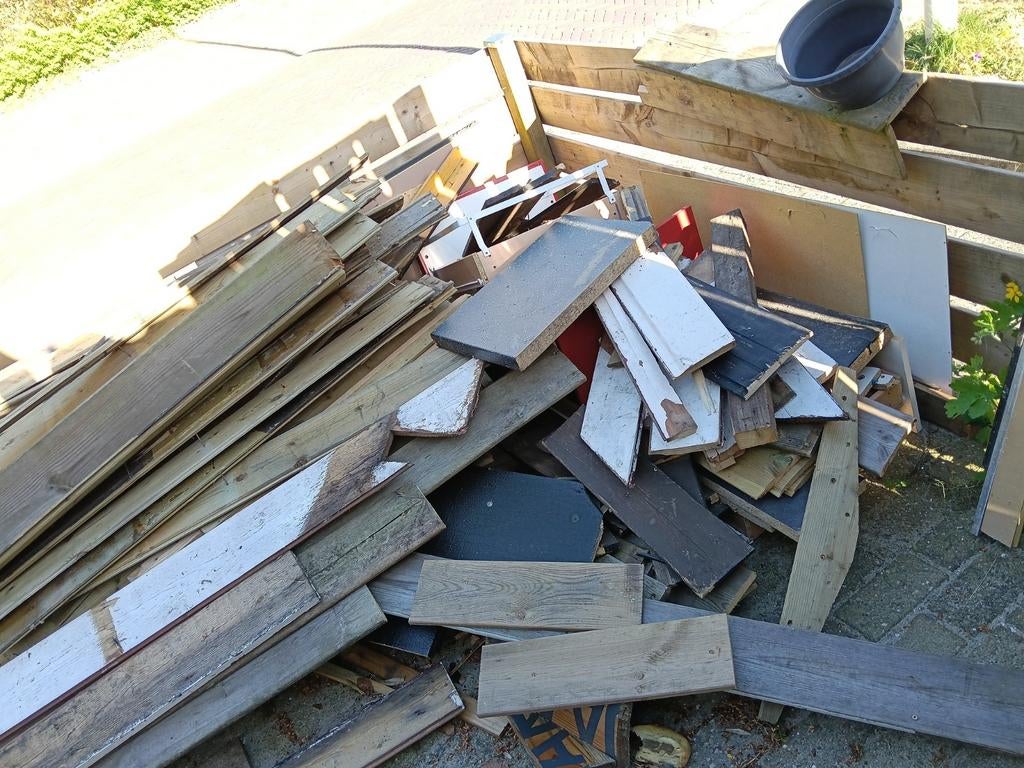 Diverse soorten tuinhout en brandhout gratis af te halen, Ophalen, Gebruikt, Overige houtsoorten, Overige typen