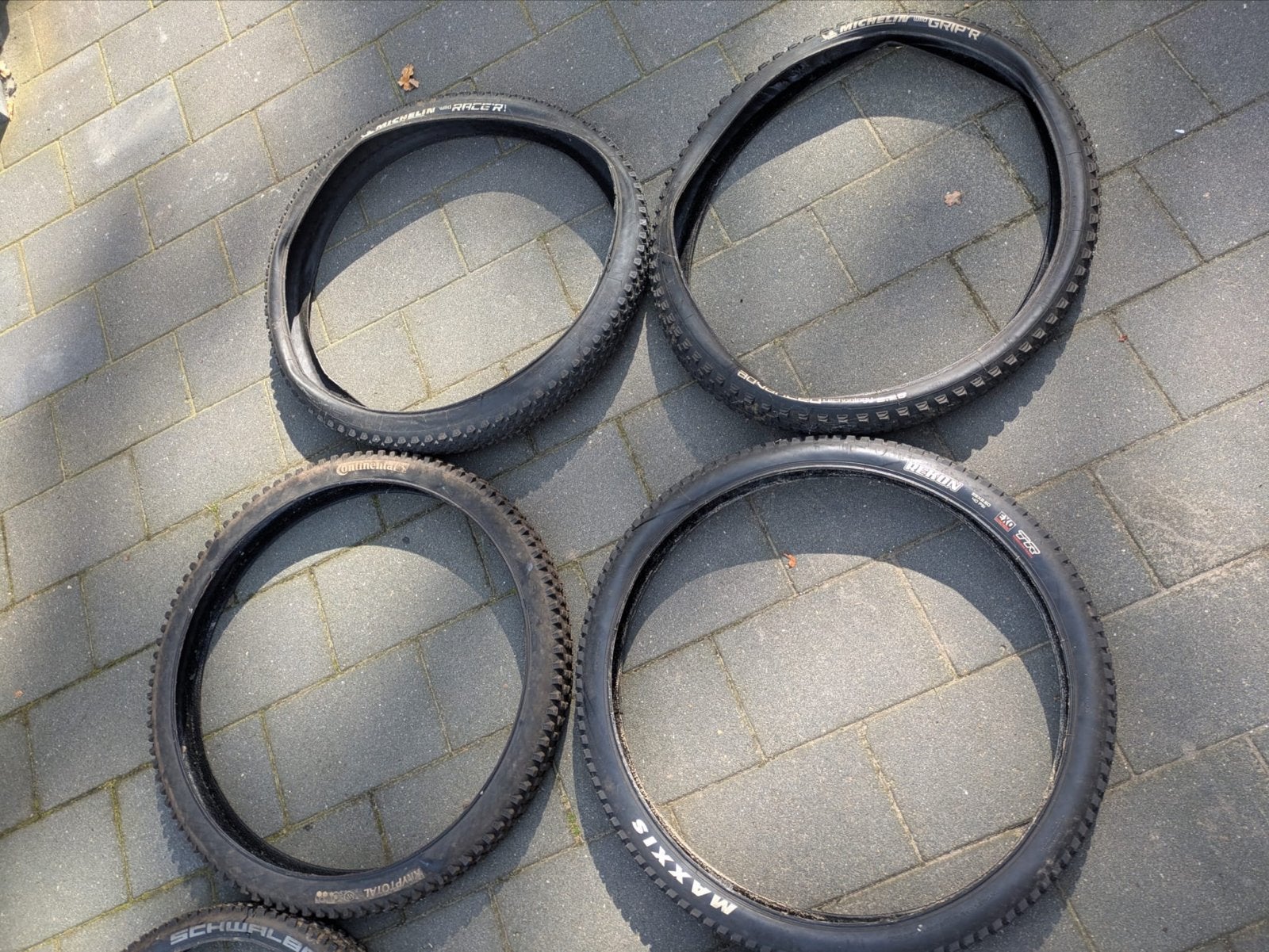 Fietsbanden, Tektro rem en Rockbros frametas, Ophalen, Gebruikt, Band, Mountainbike