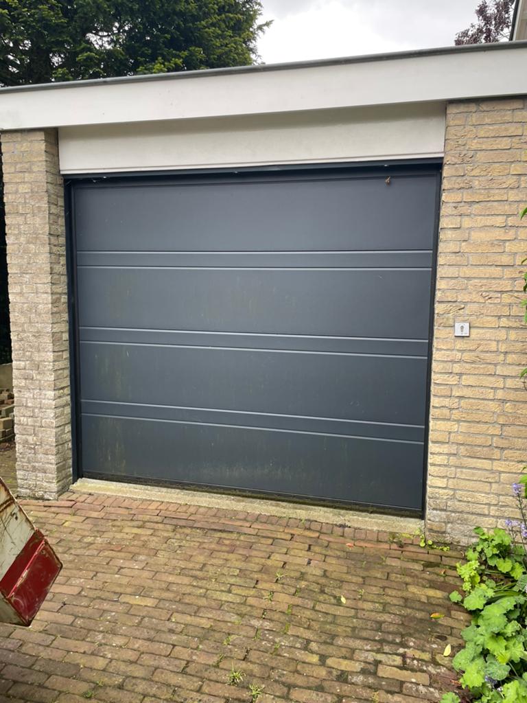 Garagedeur elektrisch, Doe-het-zelf en Verbouw, Ophalen, Gebruikt, Garagedeur, 120 cm of meer