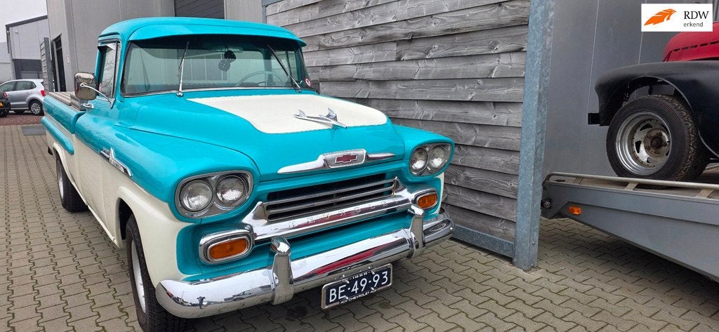 Chevrolet 32 APACHE, 8 cilinders, Blauw, Bedrijf, Radio