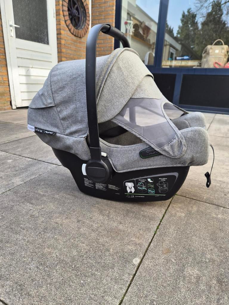 Bugaboo turtle air by nuna maxicosi., Ophalen of Verzenden, 0 t/m 13 kg, Overige merken, Isofix