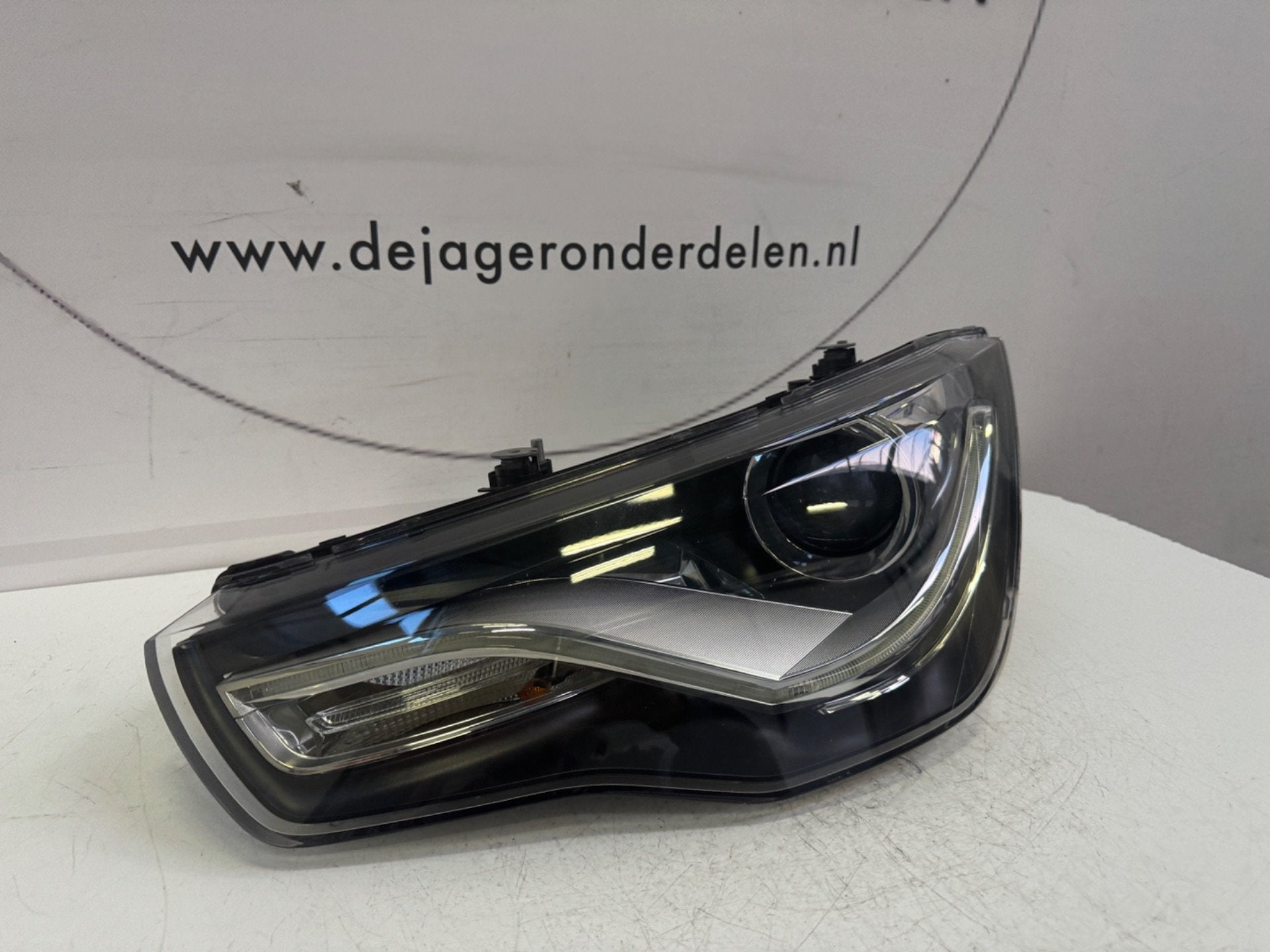 AUDI A1 8X KOPLAMP XENON LINKS 8X0941005, Auto-onderdelen, Gebruikt, AUDI AG, Auto-Union-Strasse 1
85045  Ingolstadt, DE, Kundenbetreuung@audi.de