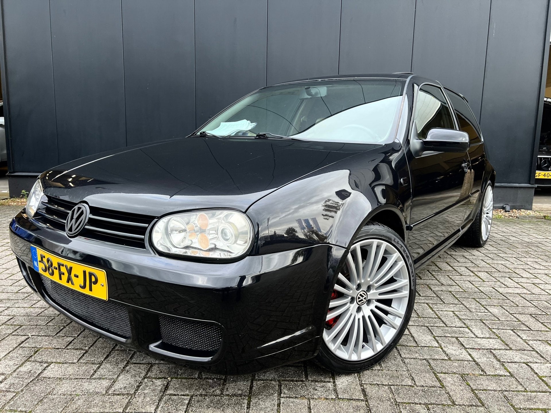 Volkswagen Golf 4 2.8 V6 4Motion R32 Pakket! OrgNl Mooi!, 1373 kg, Gebruikt, Beige, 700 kg