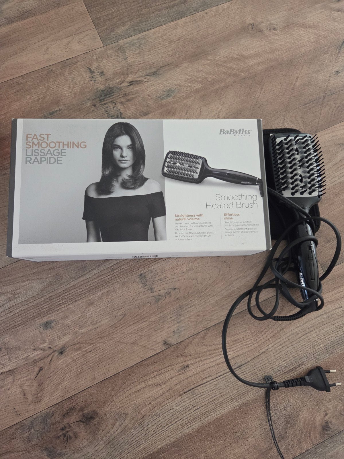 BaByliss Smoothing Heated Brush, Witgoed en Apparatuur, Persoonlijke-verzorgingsapparatuur, Zo goed als nieuw, Haarverzorging