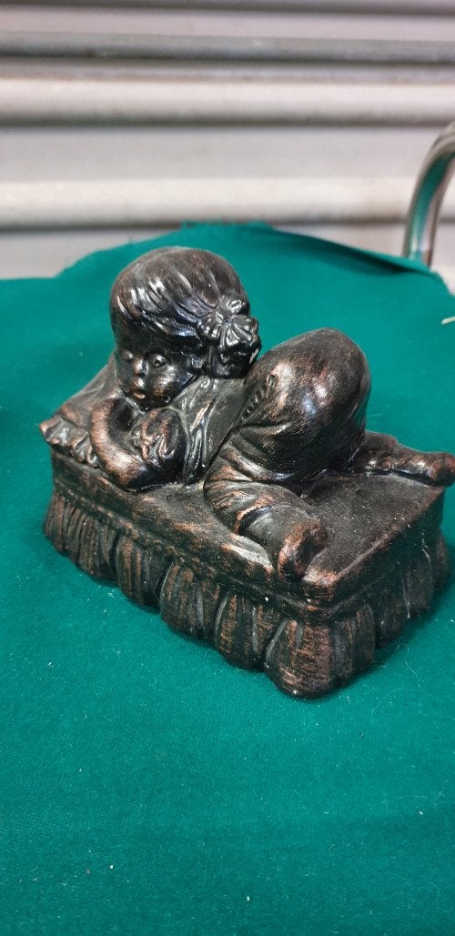 beeld slapend meisje, Ophalen of Verzenden