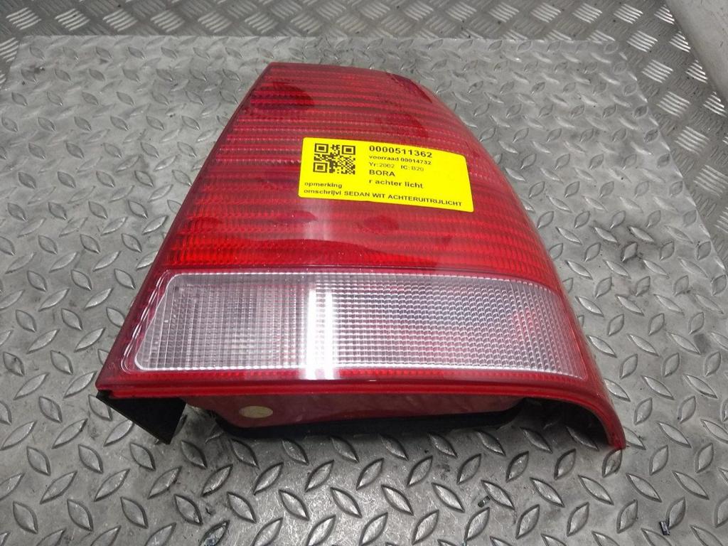 VOLKSWAGEN BORA 1.6-16V Comfortline  ACHTERLICHT R 2002, Auto-onderdelen, Ophalen of Verzenden, Gebruikt, Stiba lid