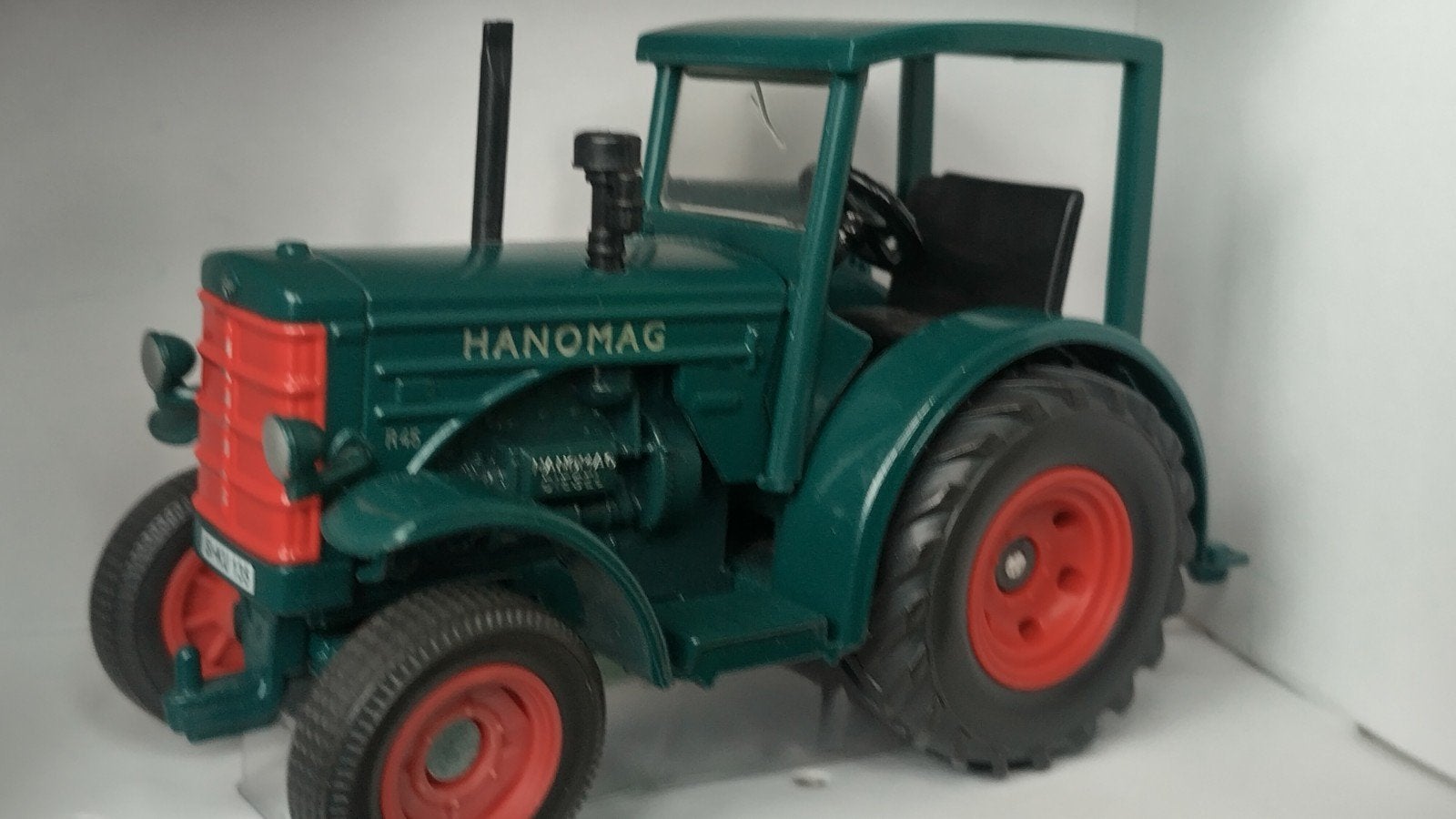 Hanomag r45 Tractor 1:32 Siku Farmer Classic Pol, SIKU, Verzenden, Tractor of Landbouw, Zo goed als nieuw