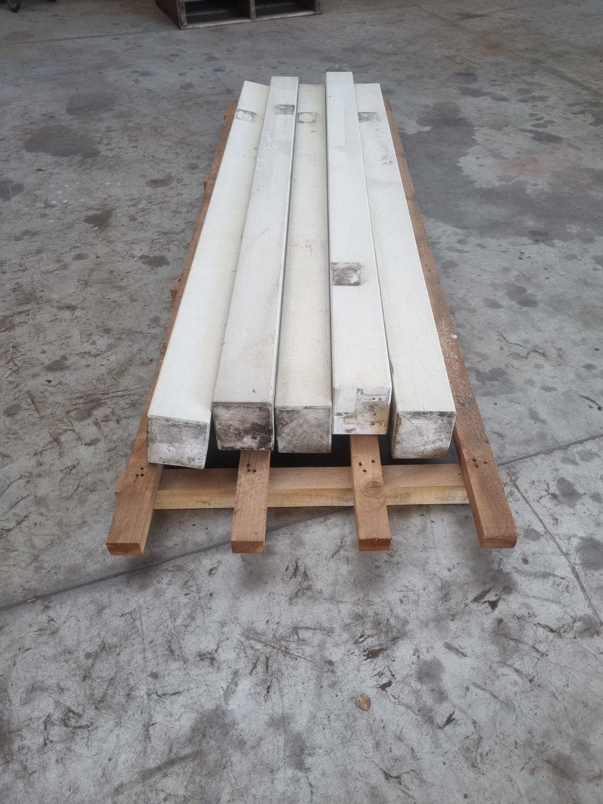 5 meranti veranda palen, Ophalen, Balk, Overige houtsoorten, 50 mm of meer