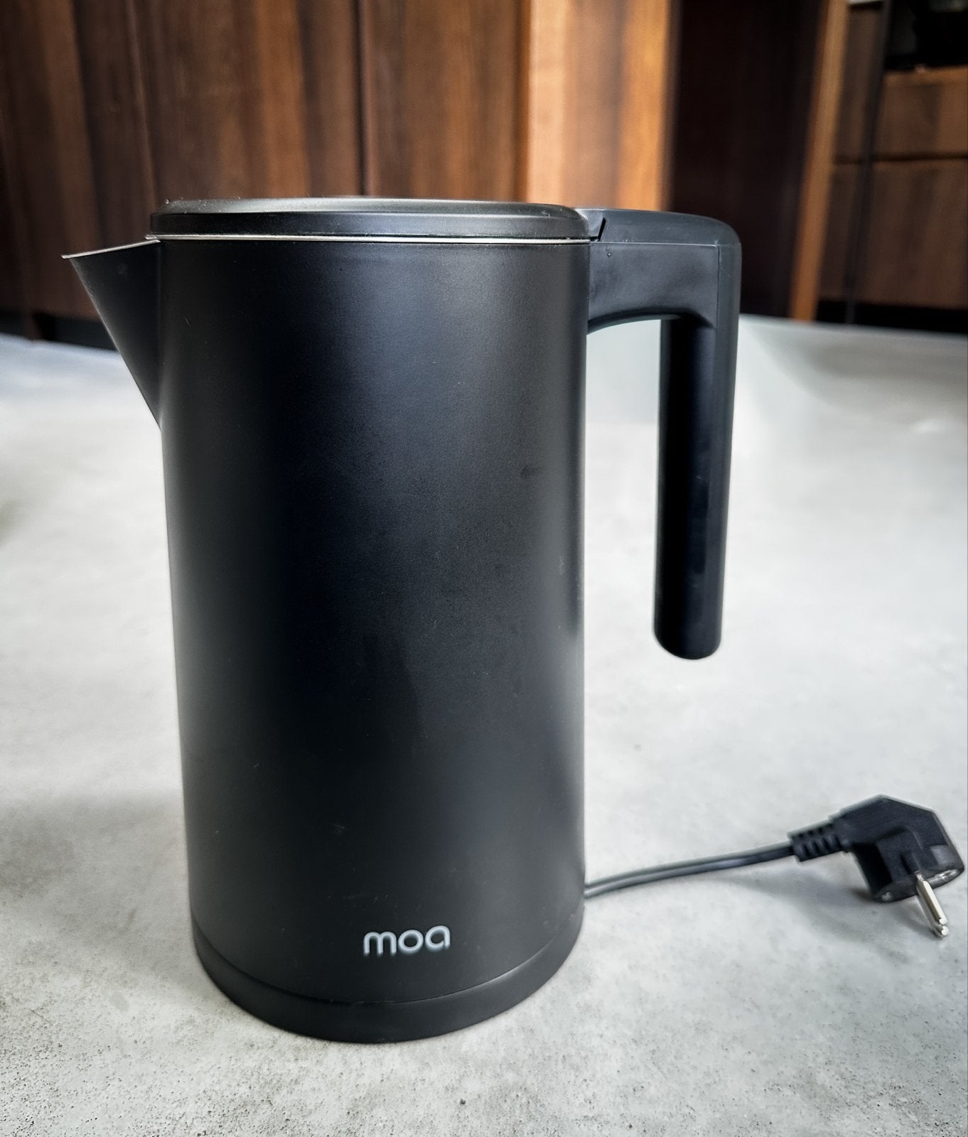 Moa waterkoker met grmperaturregeling - zo goed als nieuw, 1 tot 2 liter, Ophalen of Verzenden, Zo goed als nieuw, Rvs