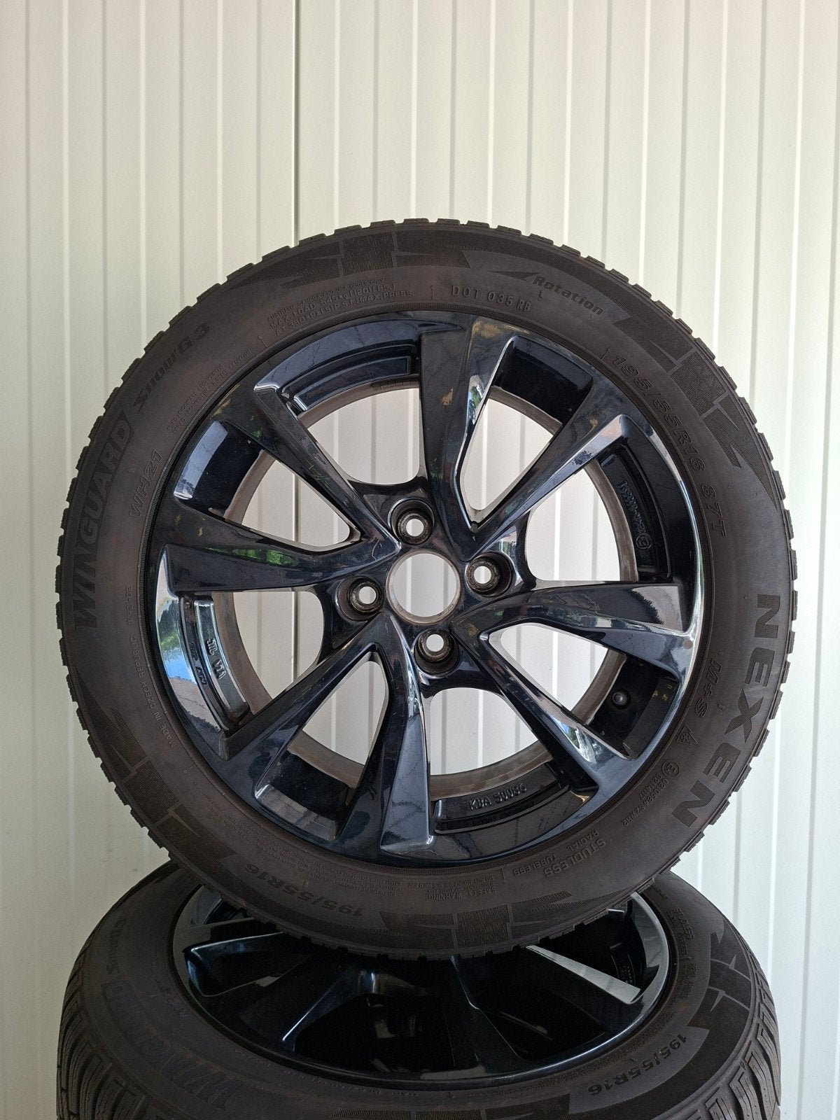 16 inch lm velgen + winterbanden voor Hyundai i20 en Kia Rio, Auto-onderdelen, Banden en Velgen, Ophalen, Gebruikt, 16 inch, Banden en Velgen