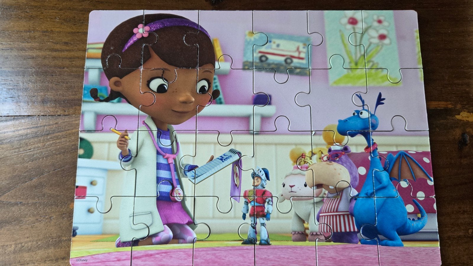 Doc McStuffins Houten Puzzel Set (3 puzzels), Kinderen en Baby's, Speelgoed | Kinderpuzzels, Gebruikt, 2 tot 4 jaar, 10 tot 50 stukjes