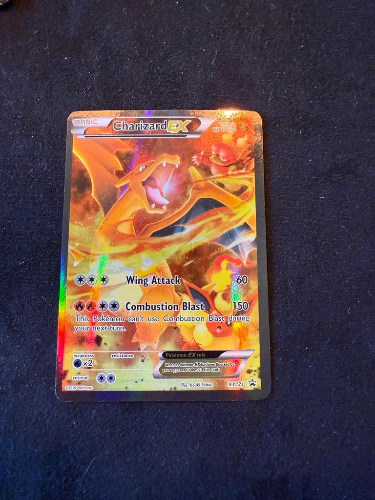 Pokémon Kaart Charizard EX XY121 Full Art Foil, Hobby en Vrije tijd, Verzamelkaartspellen | Pokémon, Ophalen of Verzenden, Zo goed als nieuw