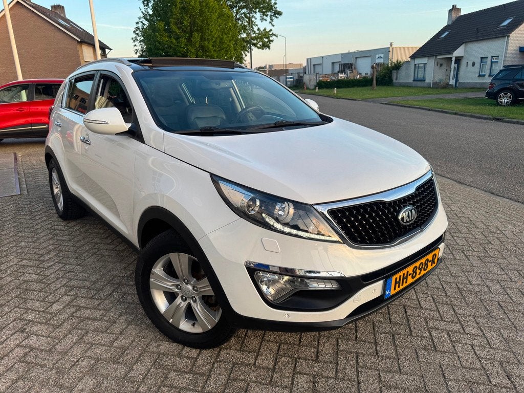 Kia Sportage 1.6 GDI X-treme ExecutiveLine Leer,Panodak,Trkh, Voorwielaandrijving, 135 pk, 4 cilinders, Wit