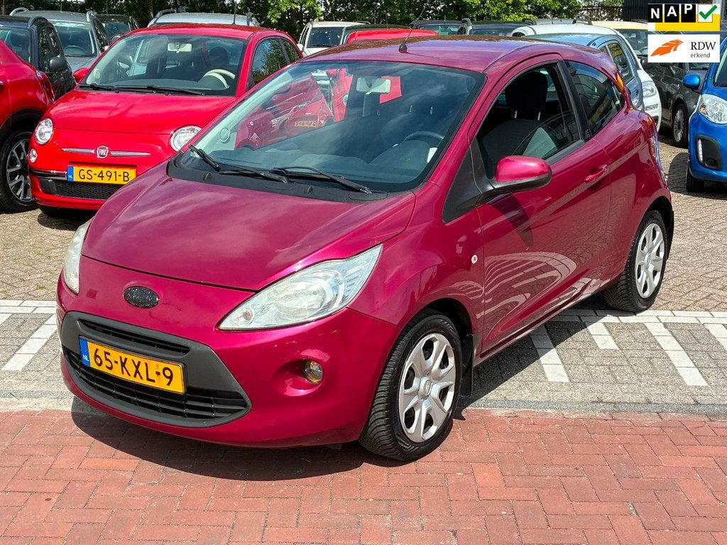 Ford Ka 1.2 Titanium / NW APK/ NW REMMEN/ALL SEASONBANDEN, Voorwielaandrijving, Gebruikt, 4 stoelen, Origineel Nederlands