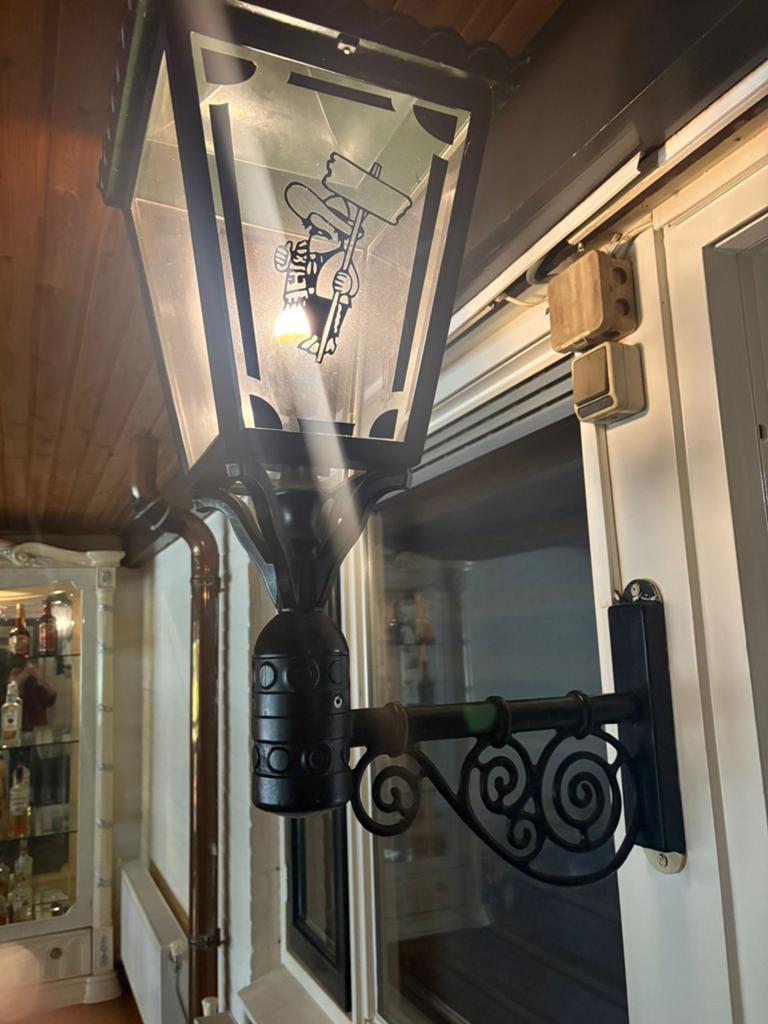 Vintage buitenlamp met uniek design (krombacher), Ophalen of Verzenden