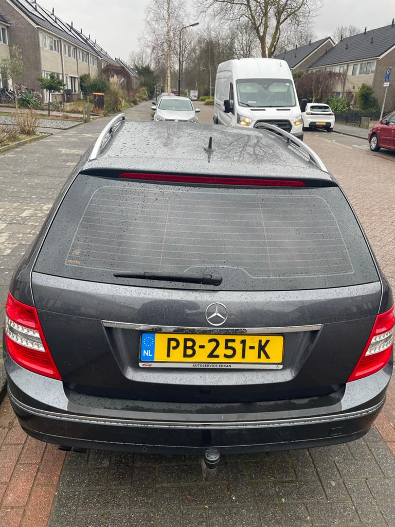 Mercedes-Benz C-Klasse 1.6 C180 Kompr. Estate AUT 2009 Grijs, 1800 kg, 1445 kg, Particulier, Euro 4