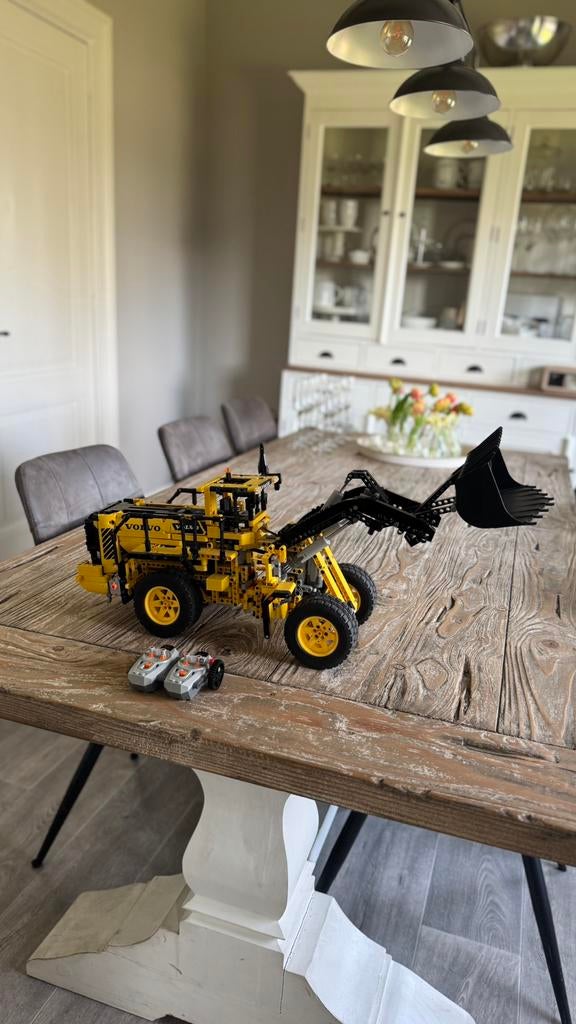 Lego technic Volvo L350F wiellader 42030, Lego, Ophalen of Verzenden, Zo goed als nieuw, Technic