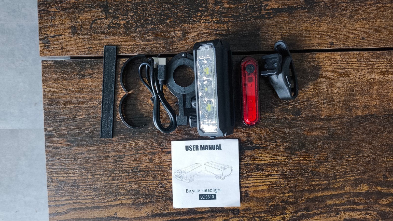 Fietsverlichtingsset: Voor- en Achterlicht USB Oplaadbaar, Fietsen en Brommers, Fietsaccessoires | Fietsverlichting, Verlichtingsset