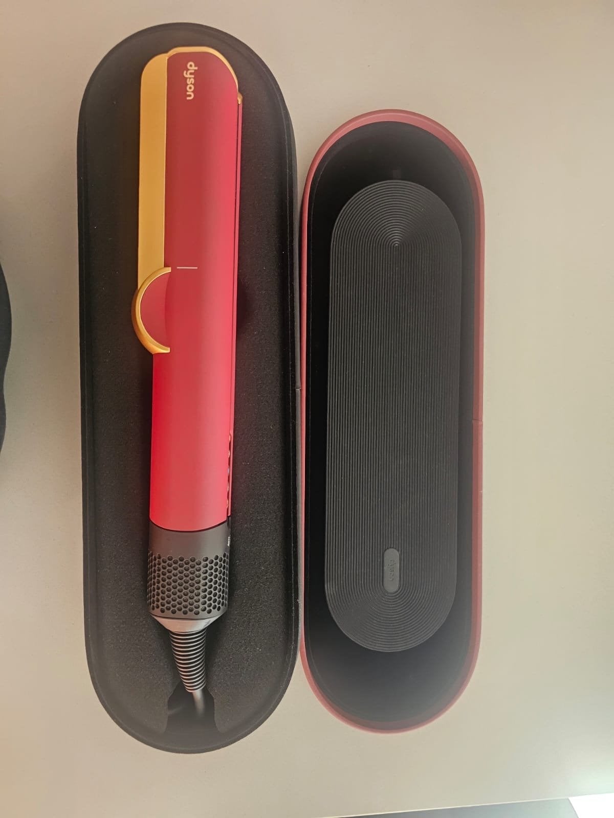 Dyson Airstrait - Zo goed als nieuw, Ophalen, Zo goed als nieuw, Haarverzorging