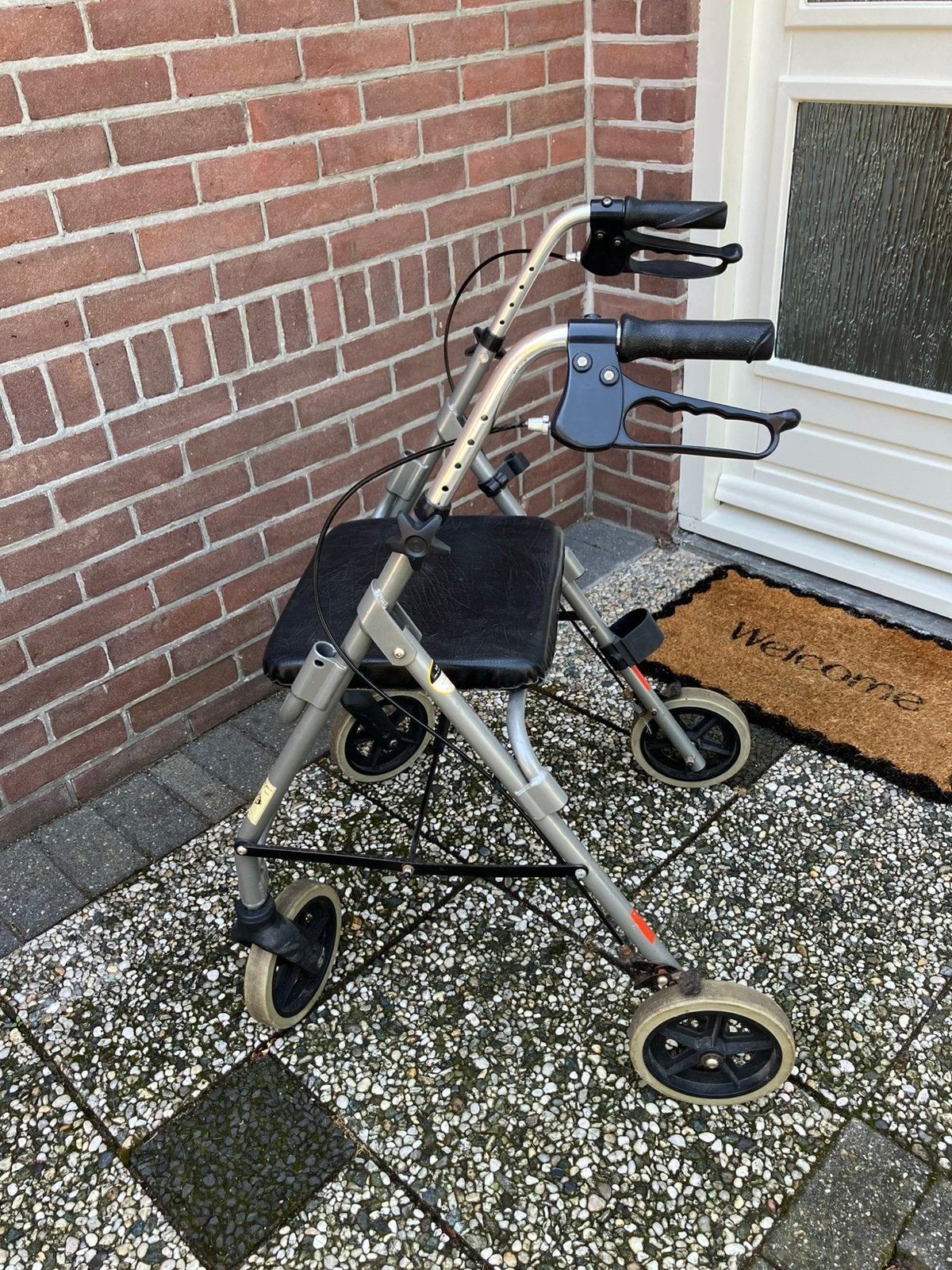 Rollator LuQy Elephantje, Ophalen, Opvouwbaar, Gebruikt