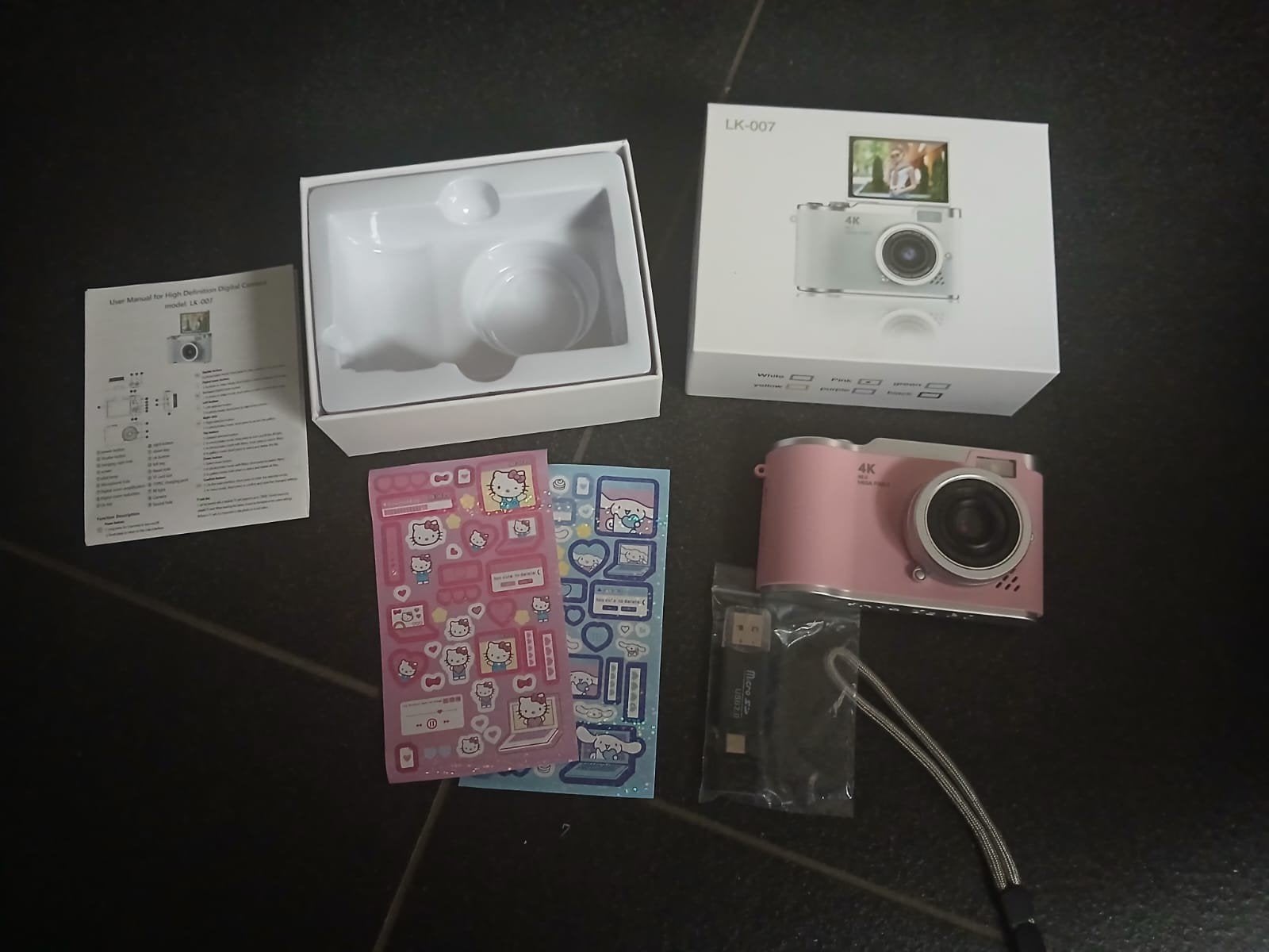 Roze 4K Digitale Camera met Kantelbaar Scherm - 48MP, Ophalen of Verzenden, Overige Merken, Geen optische zoom, Vlogcamera