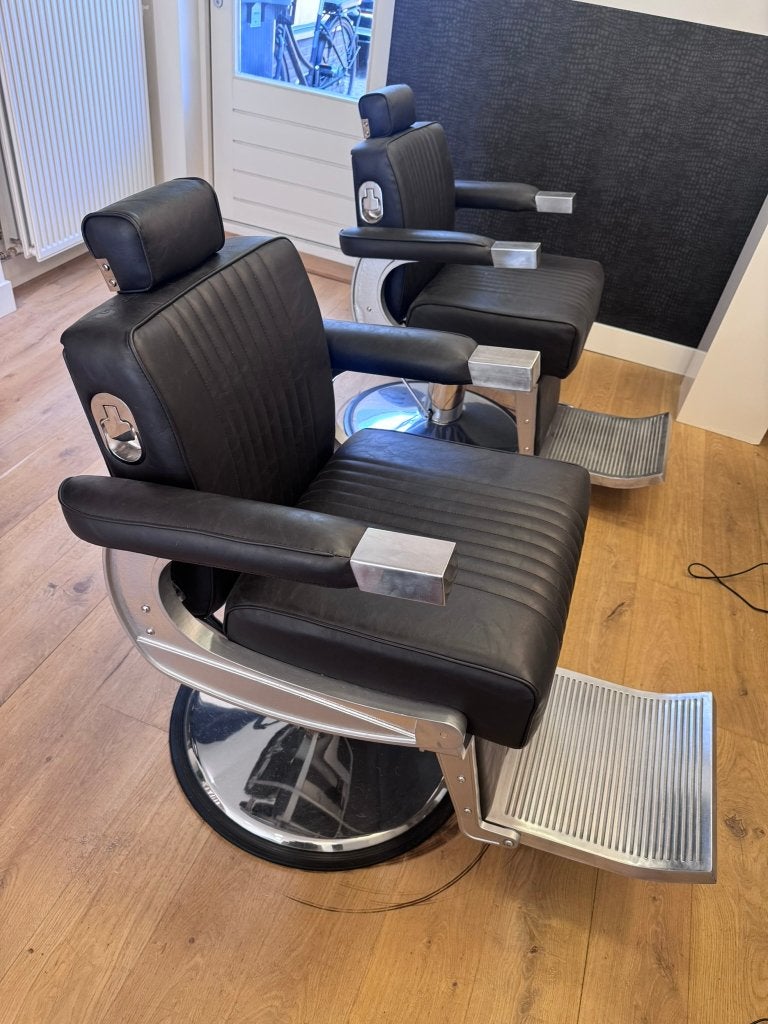 Hairway Barberstoel kapperstoel 2 stuks, Huis en Inrichting, Ophalen, Twee, Zwart, Zo goed als nieuw